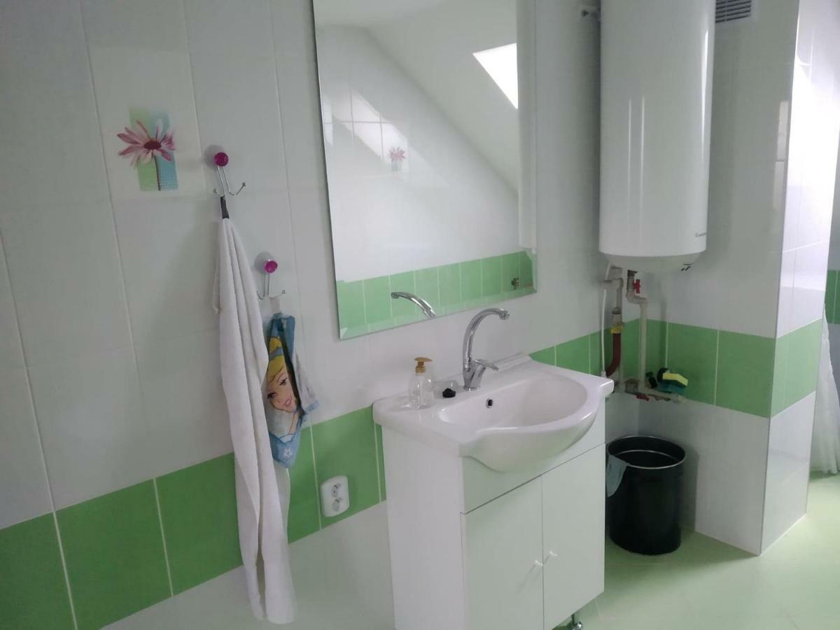 Apartmán Gabika na Záhorí Appartamento Malacky Esterno foto